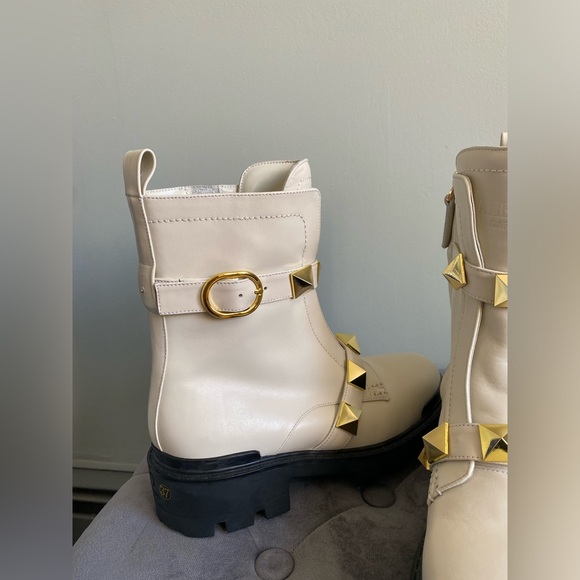 VALENTINO GARAVANI Rockstud Leather Boots - Picture 3 of 6